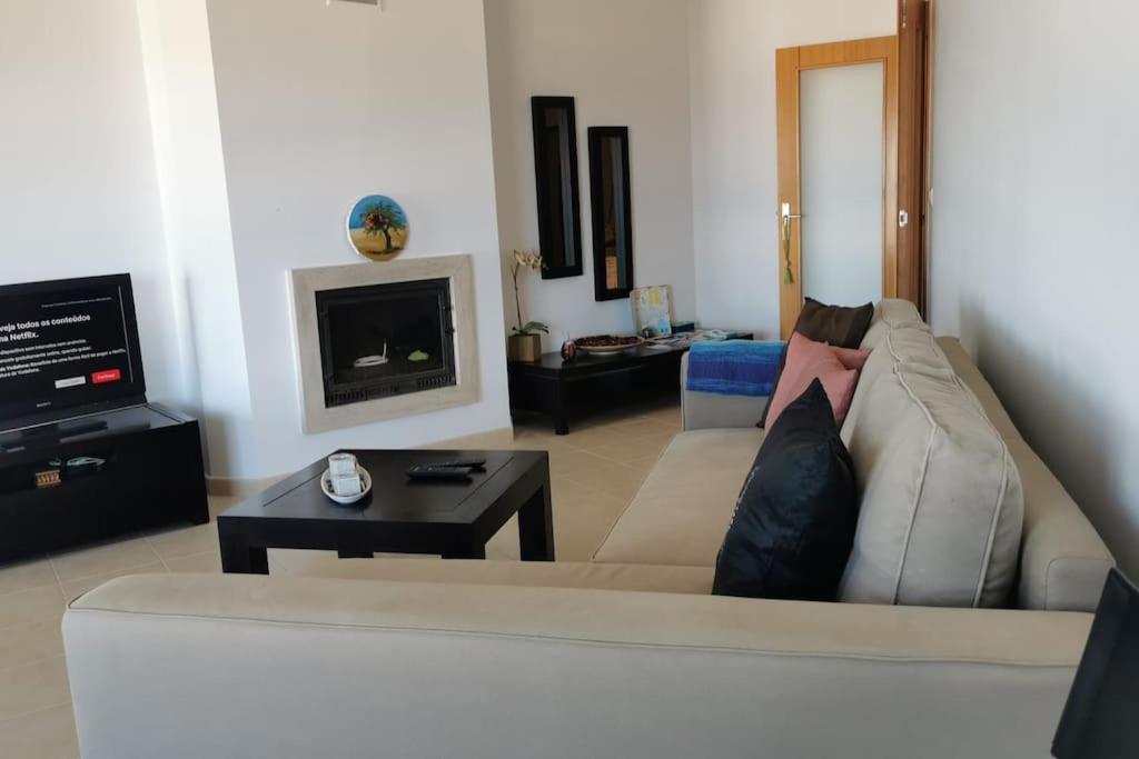 Amazing Lodge By The Ocean - Fully Equipped! Ericeira Eksteriør billede
