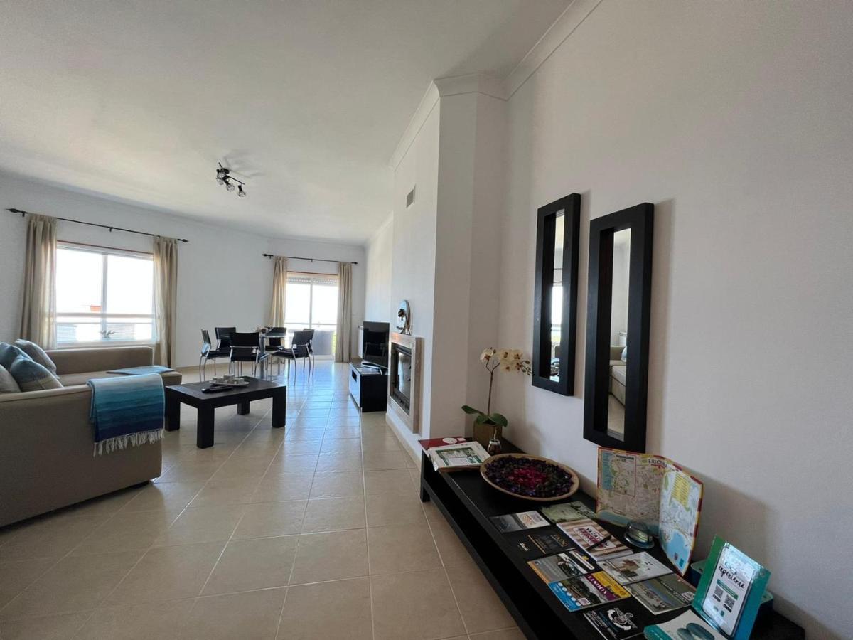 Amazing Lodge By The Ocean - Fully Equipped! Ericeira Eksteriør billede