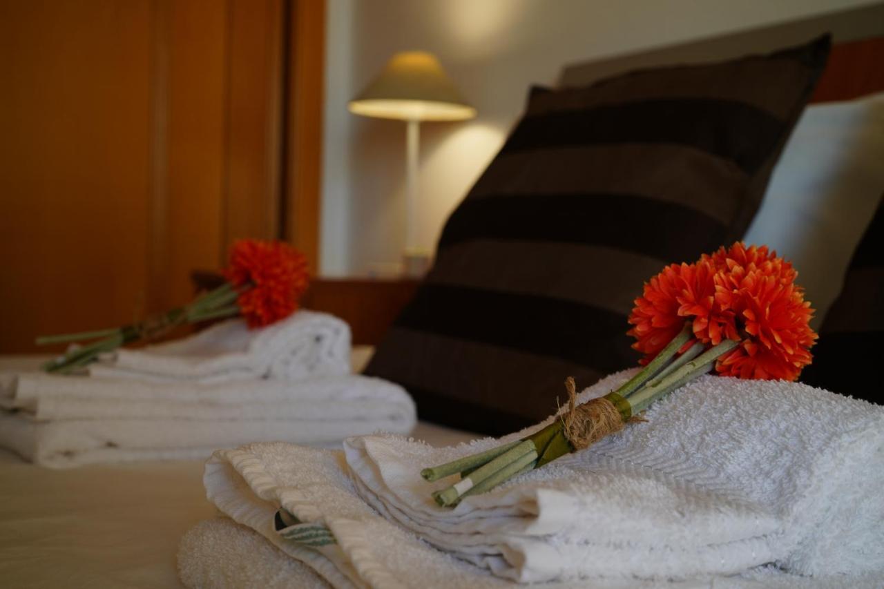 Amazing Lodge By The Ocean - Fully Equipped! Ericeira Eksteriør billede